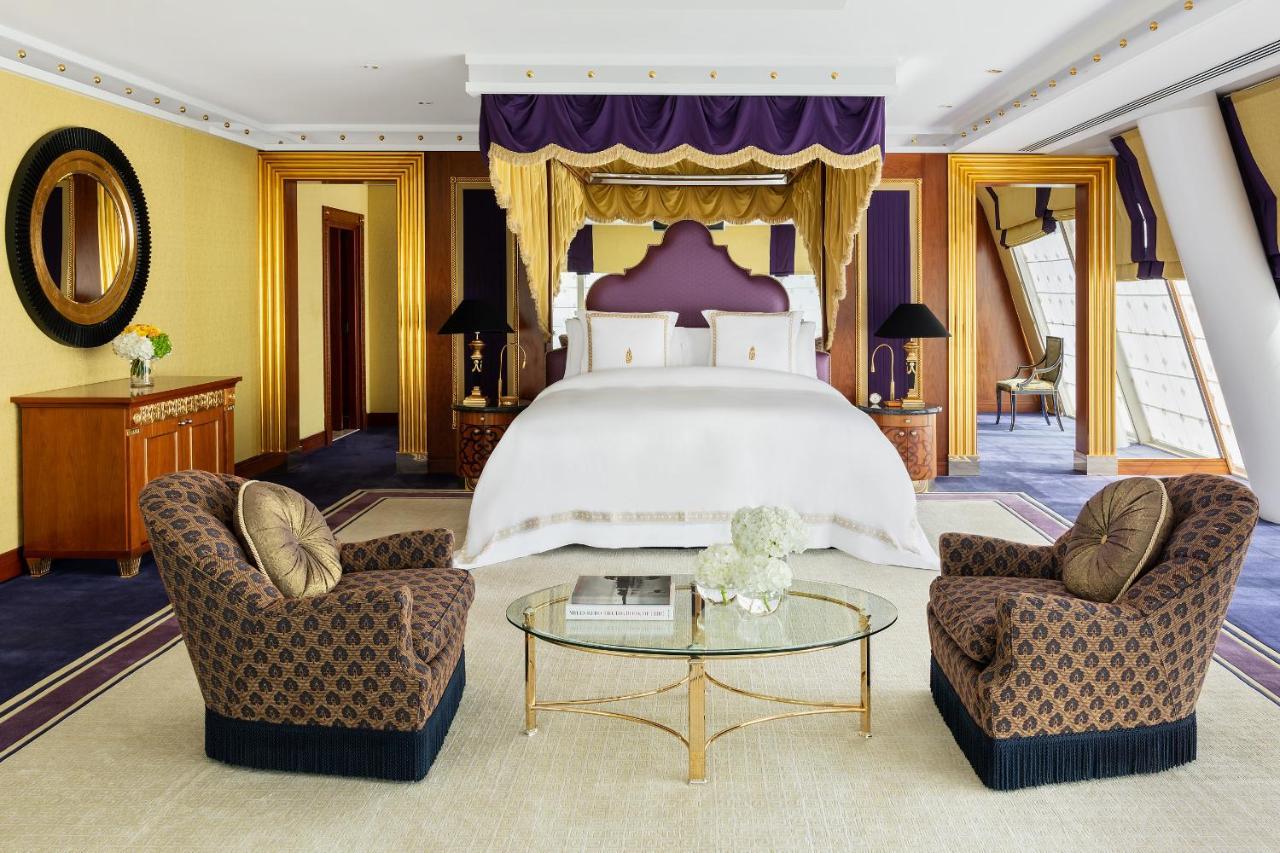 Курортный комплекс Jumeirah Burj Al Arab 5*