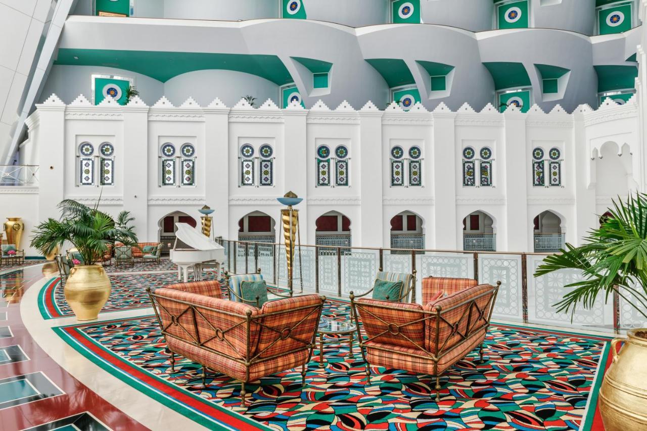 Курортный комплекс Jumeirah Burj Al Arab 5*